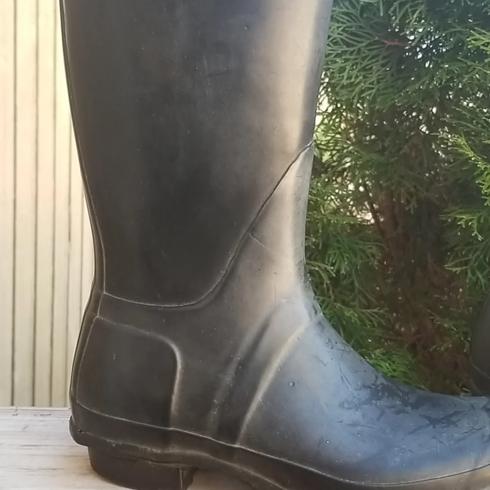 Hunter Black Tall Rain Boots